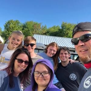 Meet your Posher, Malinda